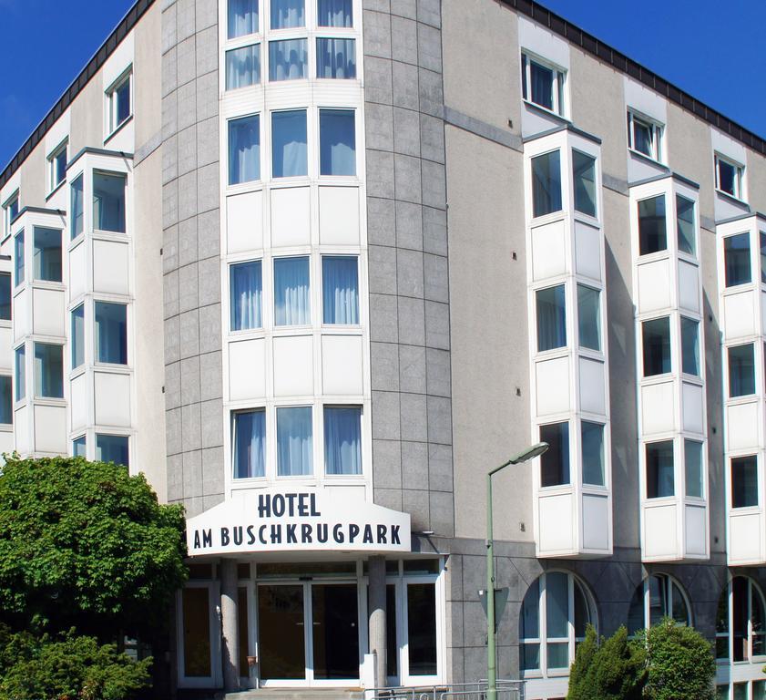 Hotel Am Buschkrugpark Берлин Екстериор снимка